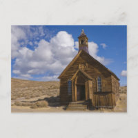 USA, Kalifornien, Bodie, alte Kirche in der Wüste