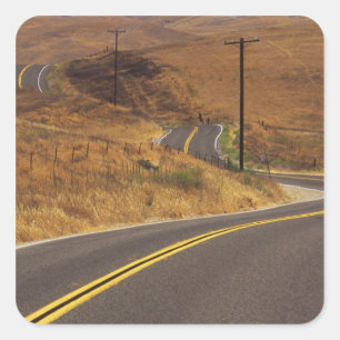 USA, Kalifornien. Kurvenreiche Landstraße. Credit Quadratischer Aufkleber