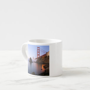 USA, Kalifornien, San Francisco. Goldenes Tor Espressotasse