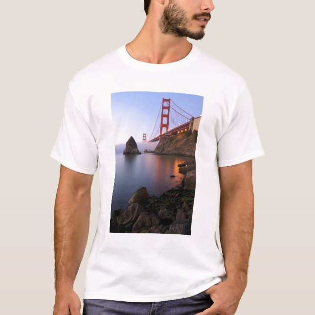 USA, Kalifornien, San Francisco. Goldenes Tor T-Shirt (Vorderseite)