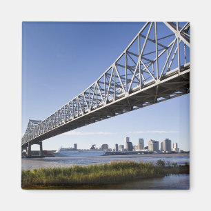 USA, Louisiana, New Orleans. Skyline aus der Magnet