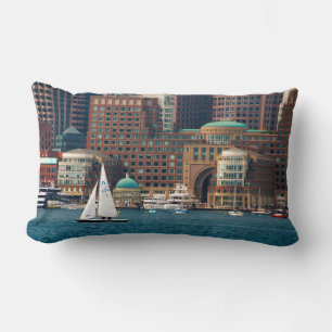 USA, Massachusetts. Boston Wasserfront Skyline 2 Lendenkissen