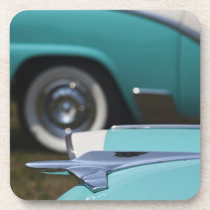 USA, Massachusetts, Gloucester. Ford 1950s-era Getränkeuntersetzer