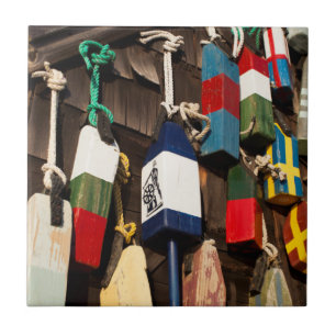 USA, Massachusetts, Gloucester, Lobster Buoys 2 Fliese