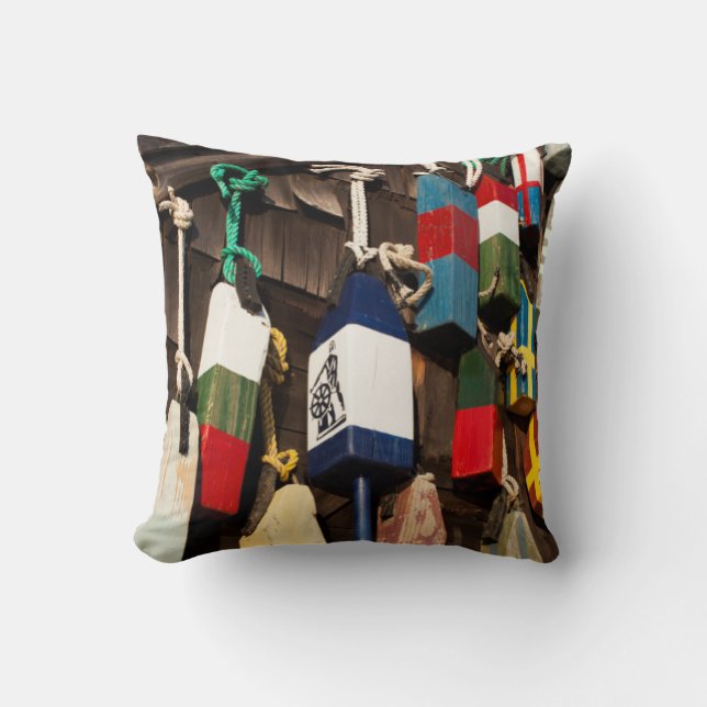 USA, Massachusetts, Gloucester, Lobster Buoys 2 Kissen (Vorderseite)