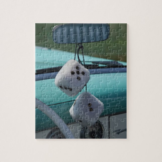 USA, Massachusetts, Gloucester. Schwindel Puzzle (Vertikal)