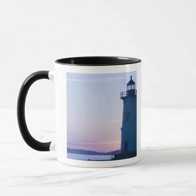 USA, MASSACHUSETTS, Martha's Vineyard: 2 Tasse (Links)