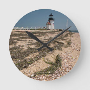 USA, Massachusetts, Nantucket. Muschel Runde Wanduhr