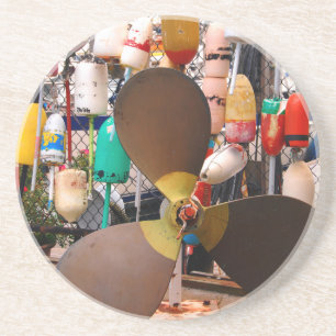 USA, Massachusetts. Propeller und Schwimmer Getränkeuntersetzer