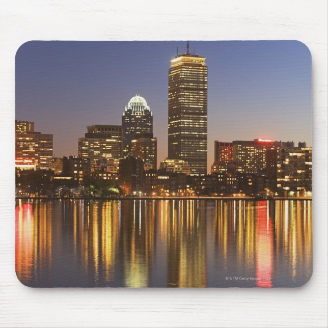 USA, Massachusetts, Skyline von Boston bei Abenddä Mousepad (Vorne)