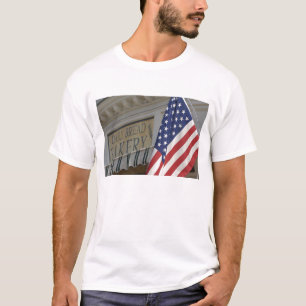 USA; Massachusetts; Stockbridge; Tägliches Brot T-Shirt