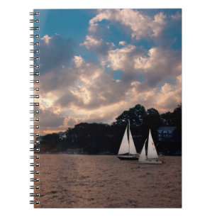 USA, Massachusetts. Sunset Segelsport Notizblock