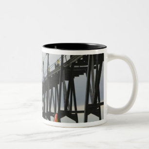 USA, Michigan, Lake Michigan Shore, Grand Haven: Zweifarbige Tasse