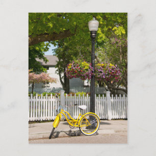USA, Michigan, Mackinac Island. Gelbes Bike Postkarte