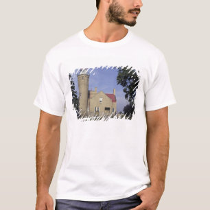 USA, Michigan Old Mackinac Point Lighthouse T-Shirt