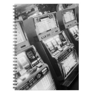 USA, Nevada, Las Vegas: Casino-Spielautomaten / Notizblock