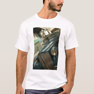 USA, Nevada_Reno: Nationales Automobilmuseum T-Shirt