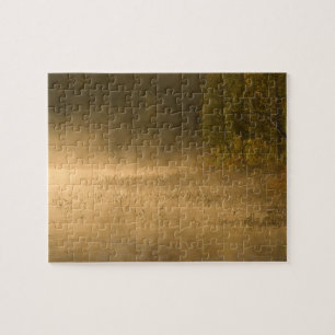 USA, New York, Adirondack Park. Morgennebel auf Puzzle