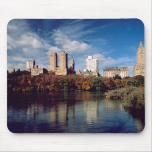 USA, New York City, Central Park, Lake Mousepad
