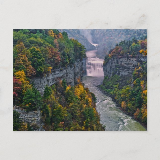 USA, New York, Letchworth Staat Park. Fluss und Postkarte (Vorderseite)