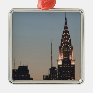 USA, New York, New York City, Manhattan:3 Silbernes Ornament
