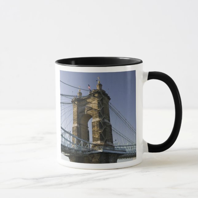 USA, Ohio, Cincinnati: Roebling Suspension 3 Tasse (Rechts)