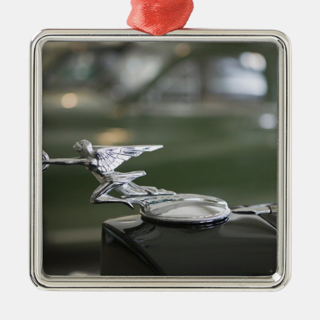 USA, Ohio, Dayton: Amerikas Packard Museum Silbernes Ornament (Vorne)