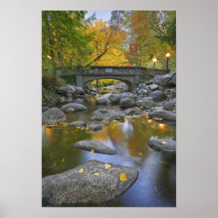 USA, Oregon, Ashland, Lithia Park. Herbst Poster