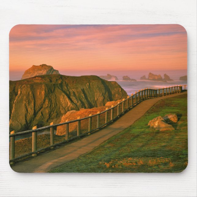 USA, Oregon, Bandon. Felsen auf dem Weg Mousepad (Vorne)