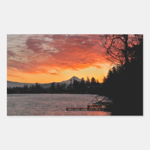 USA, Oregon. Blauer See und Mt Hood bei Sonnenaufg Rechteckiger Aufkleber