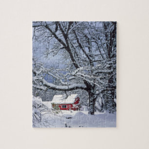 USA, Oregon, Clackamas County. Frischer Schnee bed Puzzle