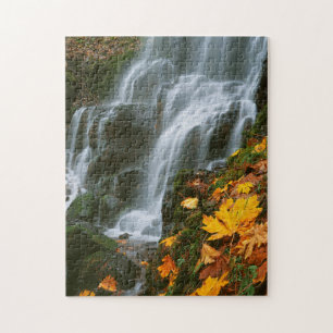 USA, Oregon, Fairy Falls, Columbia River Gorge Puzzle