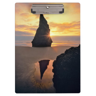 USA, Oregon. Felsformation bei Sonnenuntergang Klemmbrett