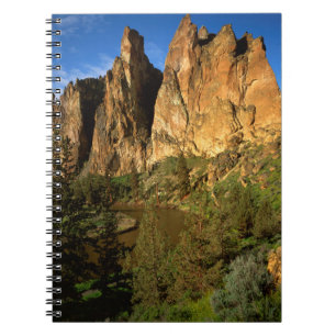 USA, Oregon, Granitklippen bei Smith Rock State Pa Notizblock