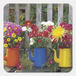 USA, Oregon, Portland. Antiquitätenware Quadratischer Aufkleber