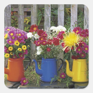 USA, Oregon, Portland. Antiquitätenware Quadratischer Aufkleber