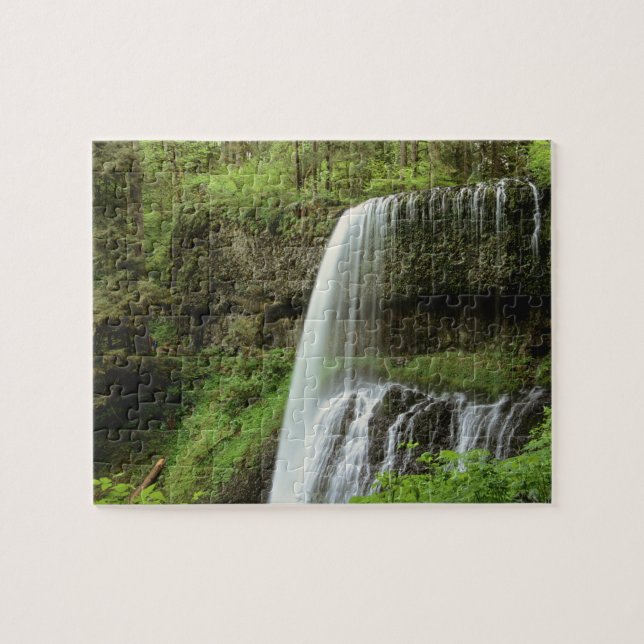 USA, Oregon, Silver Falls Staat Park. Untergrund Puzzle (Horizontal)