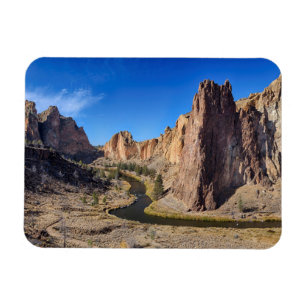 USA, Oregon, Smith Rock State Park Magnet