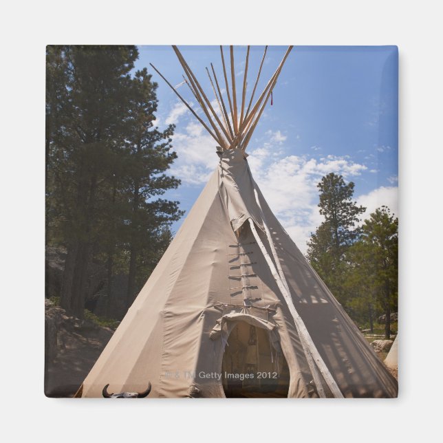 USA, South Dakota, Traditionelles Indisches Teepee Magnet (Vorne)