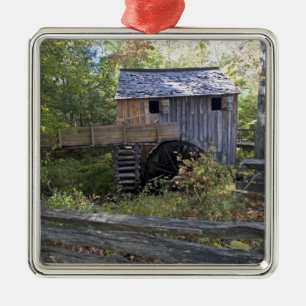 USA - Tennessee. Kabelmühle im Gebiet von Cades Co Ornament Aus Metall