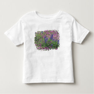 USA, Texas Hill Country. Bluebonnets Kleinkind T-shirt