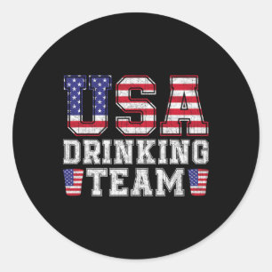 USA-Trinkteam Lustiger Biertrinker zum 4. Juli Runder Aufkleber
