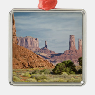 USA, Utah, Monument Valley Navajo Tribal Park. Ornament Aus Metall