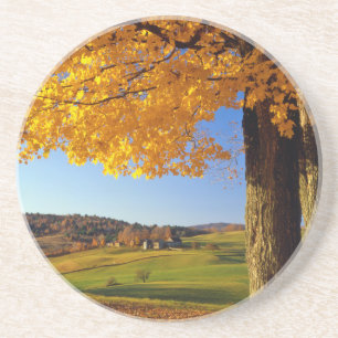 USA, Vermont. Landschaftlicher Bauernhof in der Nä Sandstein Untersetzer