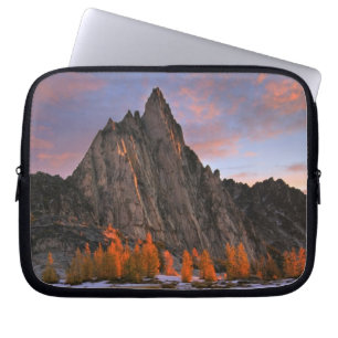 USA, Washington, Cascade Mountains.  Prusik-Gipfel Laptopschutzhülle