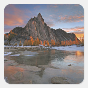 USA, Washington, Cascade Mountains. Prusik Quadratischer Aufkleber