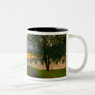 USA, Washington, das Palouse Zweifarbige Tasse