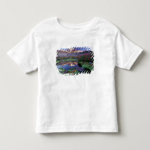 USA, Washington, Mt. Rainier NP, Sonnenaufgang, Kleinkind T-shirt