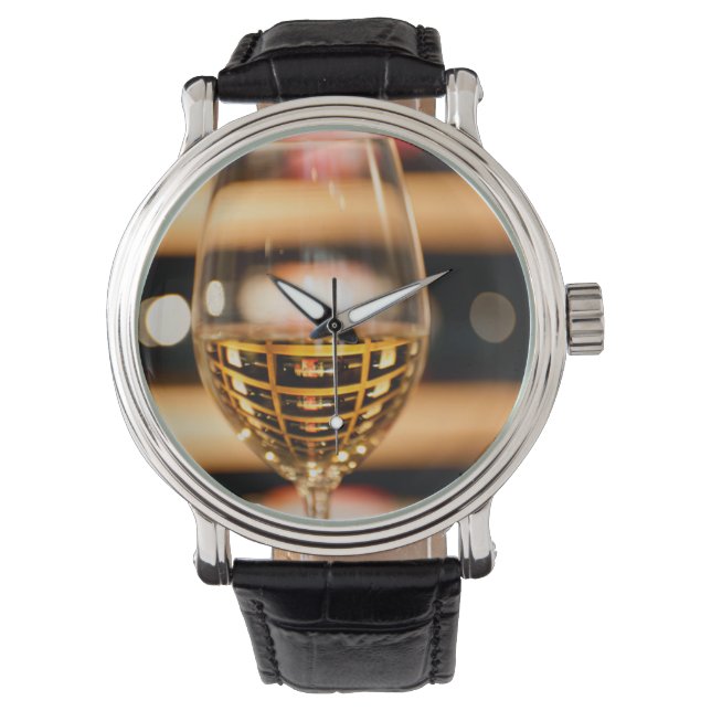 USA, Washington, Walla. Weinglas Armbanduhr (Vorderseite)