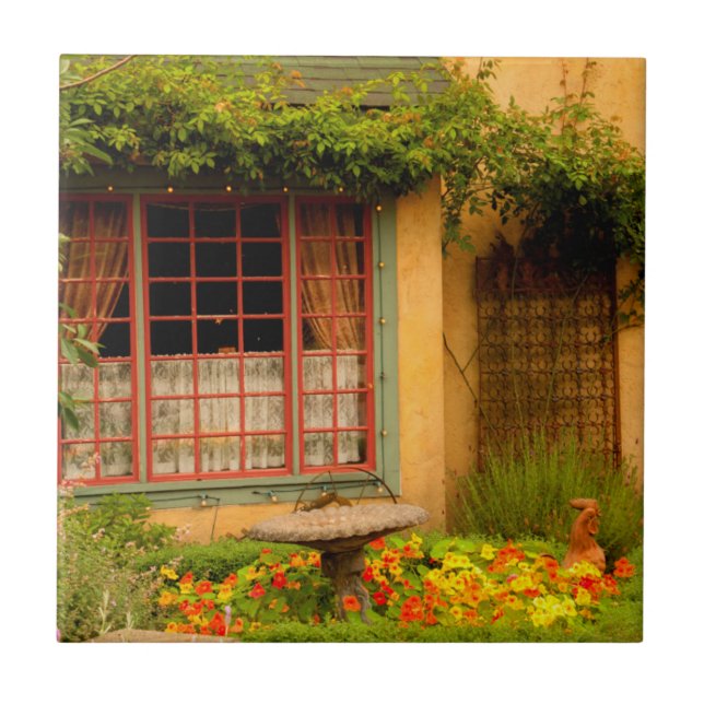 USA, Washington, Woodinville, The Herbfarm Fliese (Vorderseite)